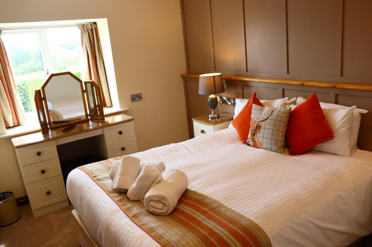 Lion Hotel & Studio Apartments Criccieth Exterior foto